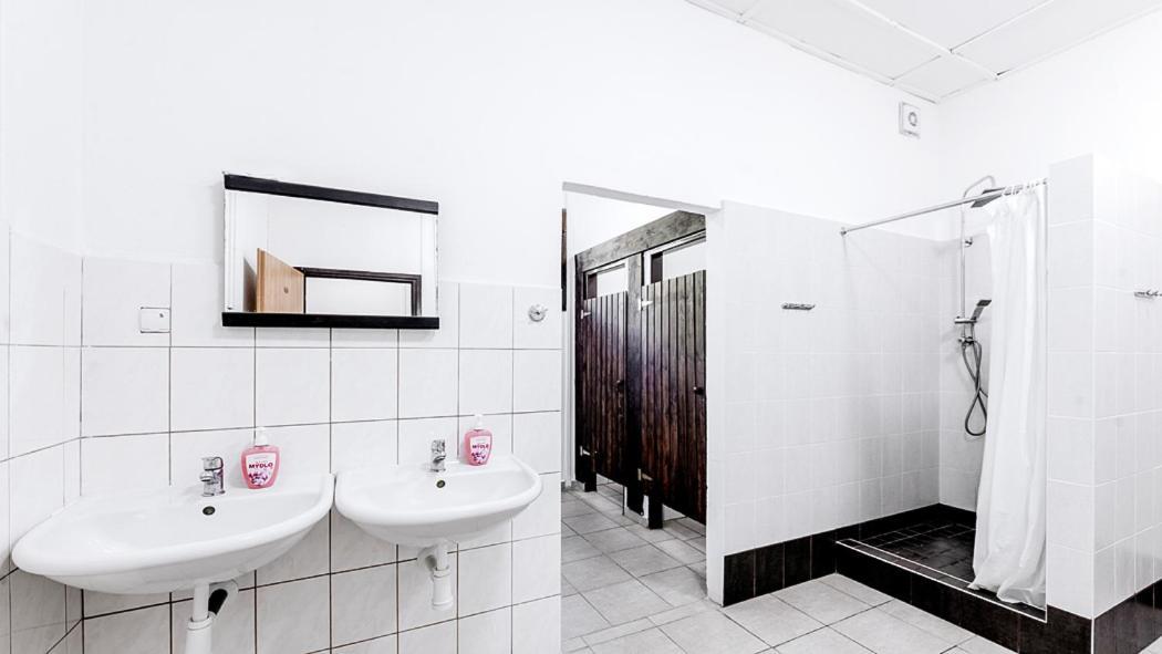 Hotel Rekreacni Areal Prihrazy à Zdar  Extérieur photo